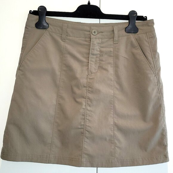Patagonia Stand-Up Travel Skirt/Skort in Tan Size 4 - Picture 1 of 6
